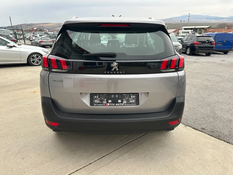 Peugeot 5008 2.0HDi, снимка 5 - Автомобили и джипове - 48478047