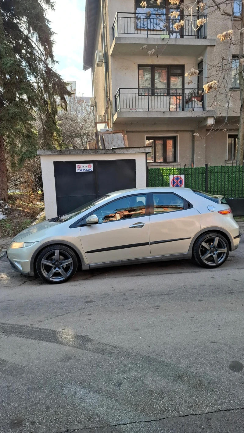 Honda Civic Хечбек, снимка 6 - Автомобили и джипове - 48786495