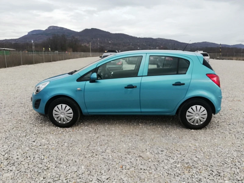 Opel Corsa 1.2i klima , снимка 3 - Автомобили и джипове - 48813032