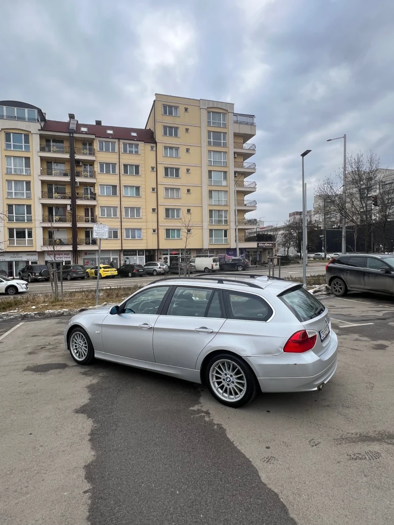 BMW 325 XI * SWISS* , снимка 10 - Автомобили и джипове - 49579710