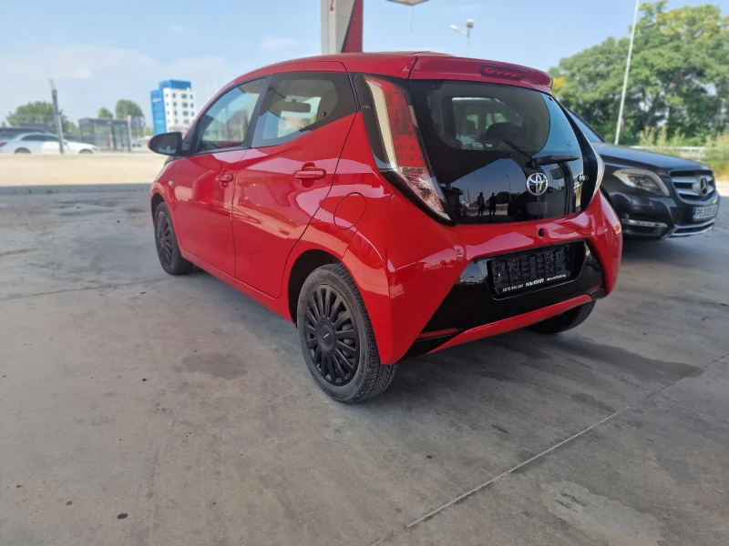 Toyota Aygo, снимка 5 - Автомобили и джипове - 51141712