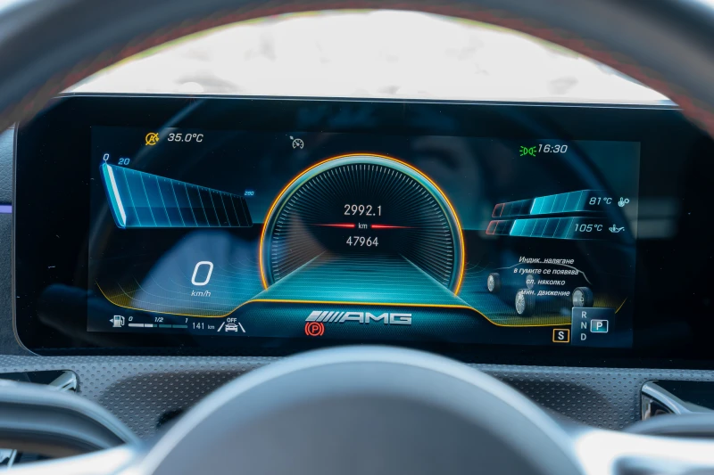 Mercedes-Benz CLA 350 AMG 35AMG/4X4/306HP/CAM/DIGI/AMBI/KLESS/LED/DISTRONIC, снимка 11 - Автомобили и джипове - 51430826