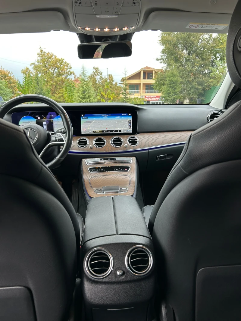 Mercedes-Benz E 300 Mercedes Benz E300E Plug In Hybrid Multibeam, снимка 9 - Автомобили и джипове - 52103789