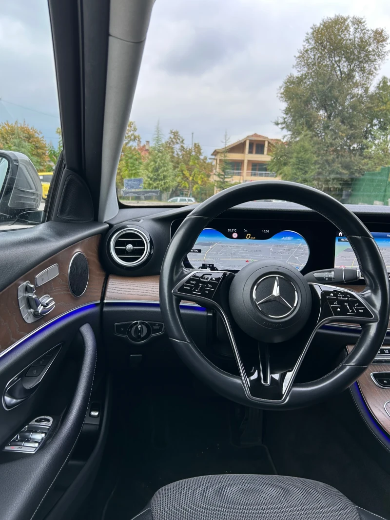 Mercedes-Benz E 300 Mercedes Benz E300E Plug In Hybrid Multibeam, снимка 10 - Автомобили и джипове - 52103789