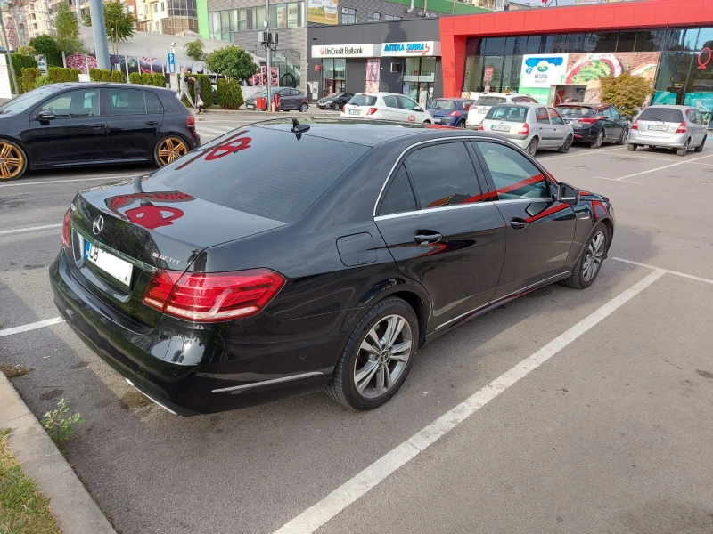 Mercedes-Benz E 220 BlueTEC 9G-Tronic, снимка 5 - Автомобили и джипове - 52568116