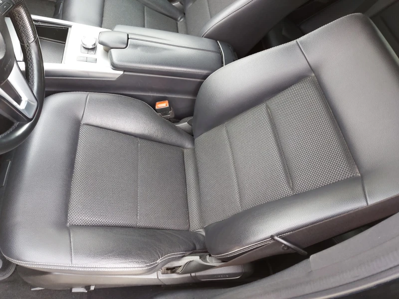 Mercedes-Benz E 220 BlueTEC 9G-Tronic, снимка 12 - Автомобили и джипове - 52568116