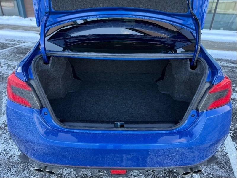 Subaru WRX STi Sport* Carplay/Android Auto* Sunroof* ПОДГРЕВ*, снимка 6 - Автомобили и джипове - 53361137