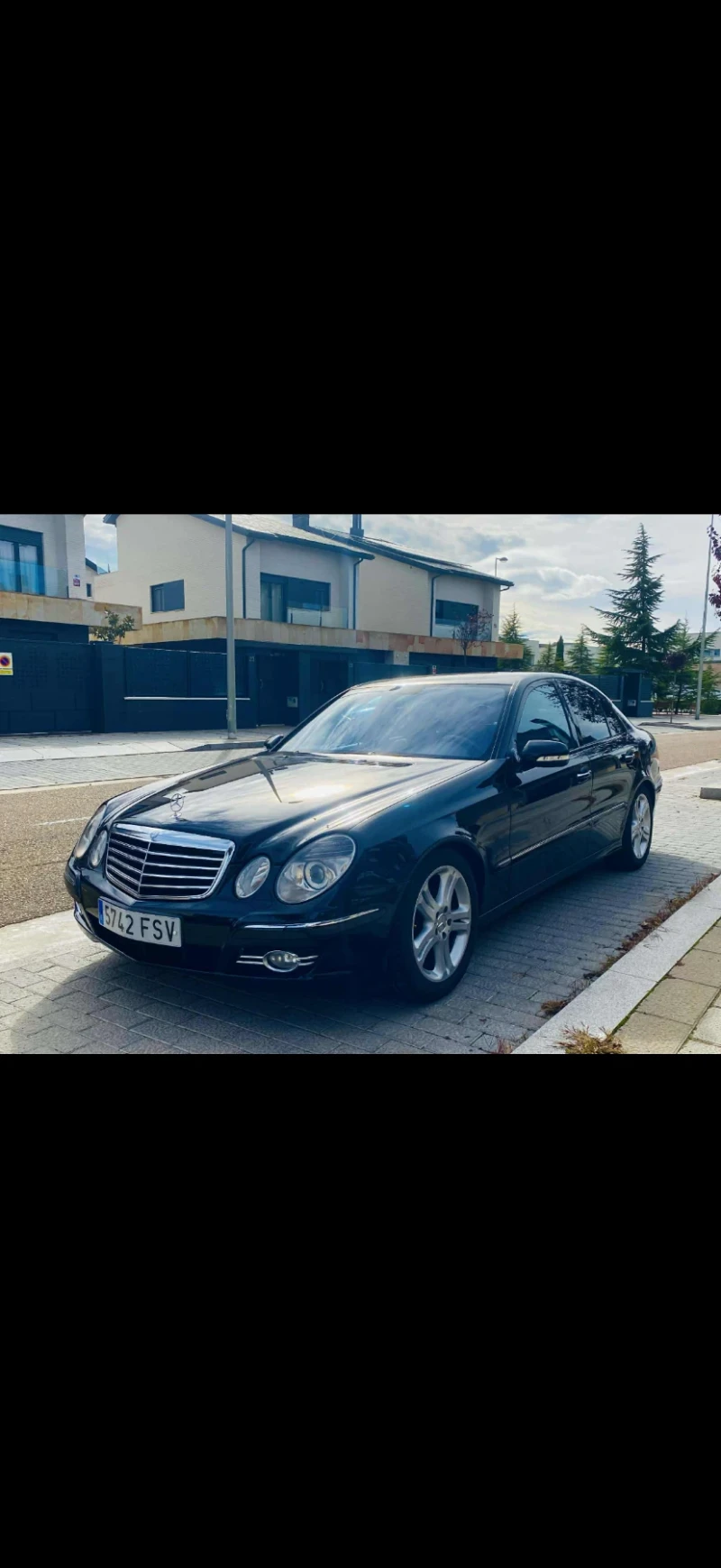 Mercedes-Benz E 320 AVANGARDE 