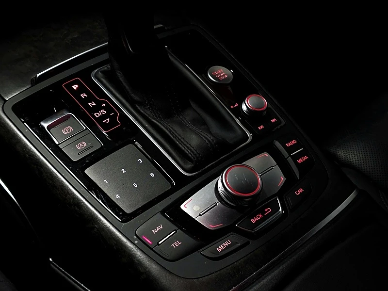 Audi A6 S-LINE* BLK OPT* MATRIX* ОБДУХ* HUD* КРАЙНА ЦЕНА, снимка 10 - Автомобили и джипове - 55194607