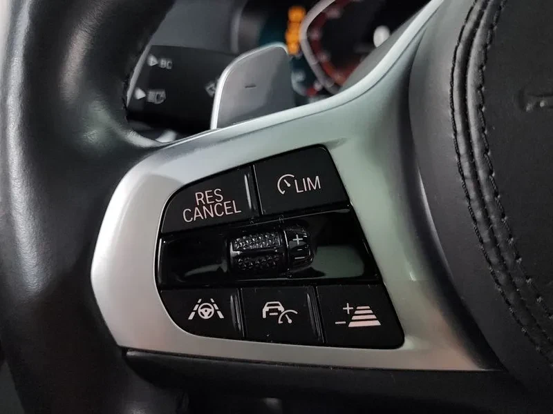 BMW 530 M Sports, снимка 17 - Автомобили и джипове - 56071276