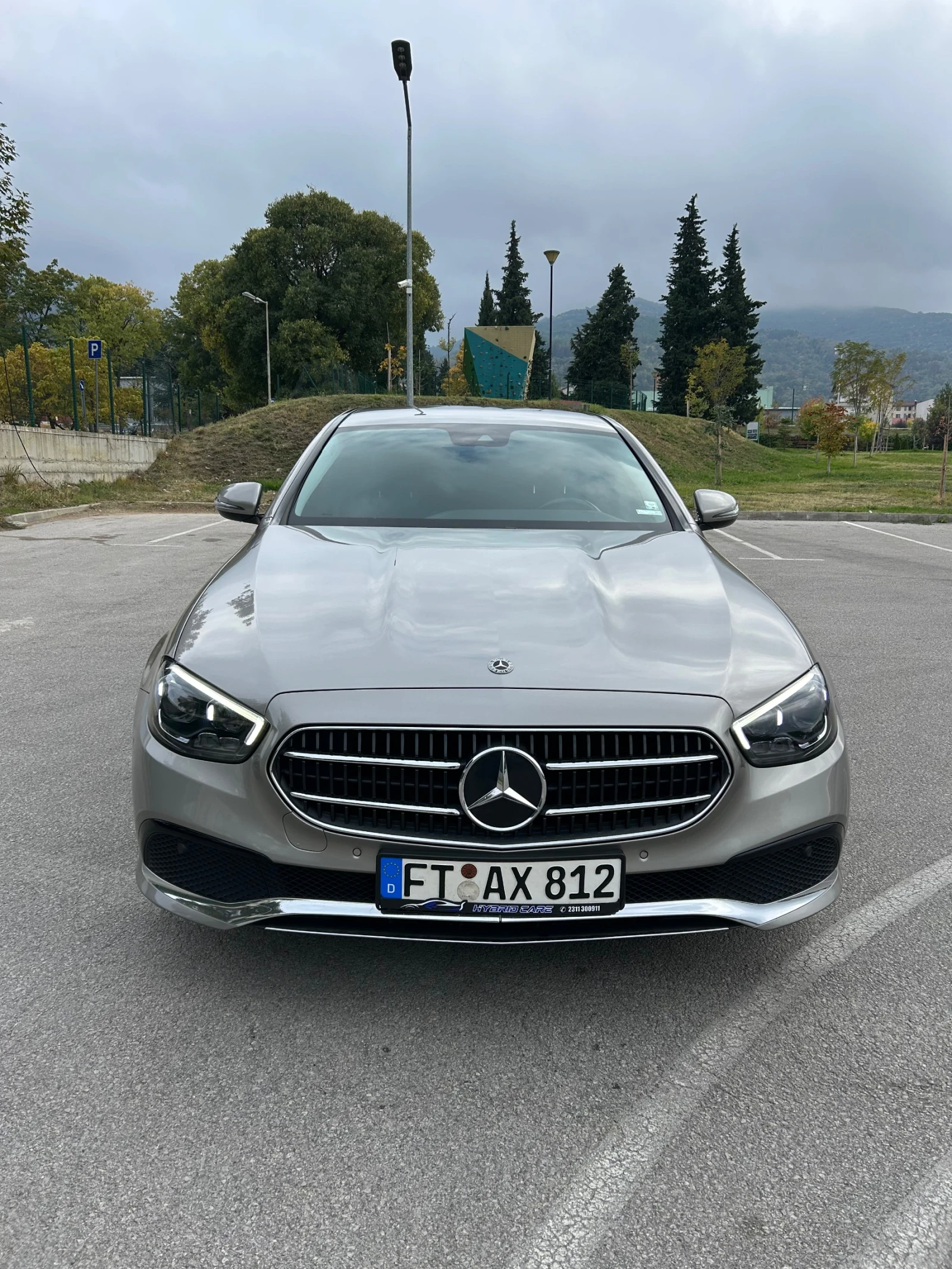 Mercedes-Benz E 300 Mercedes Benz E300E Plug In Hybrid Multibeam, снимка 1