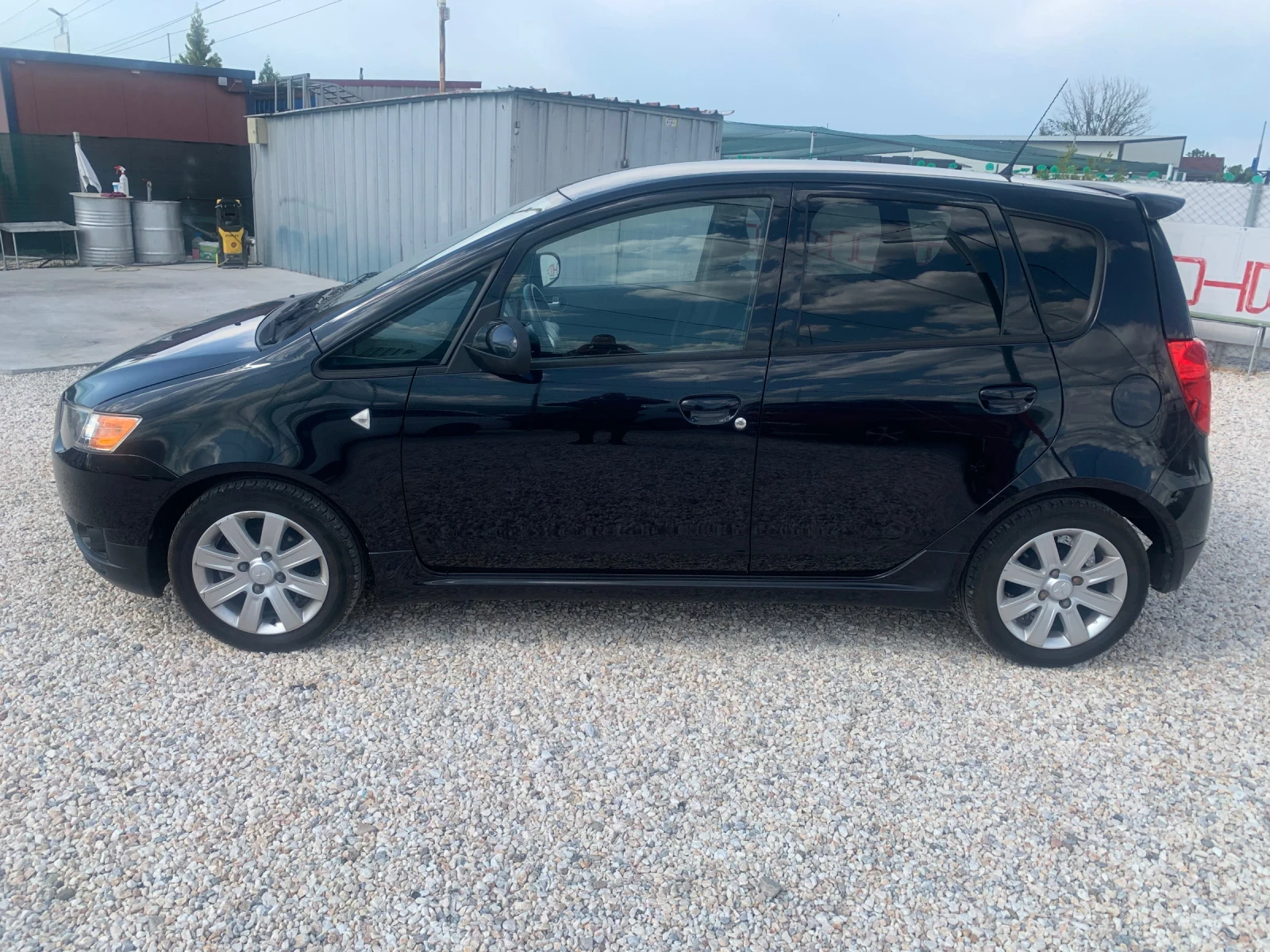 Mitsubishi Colt 1.3i - изображение 4