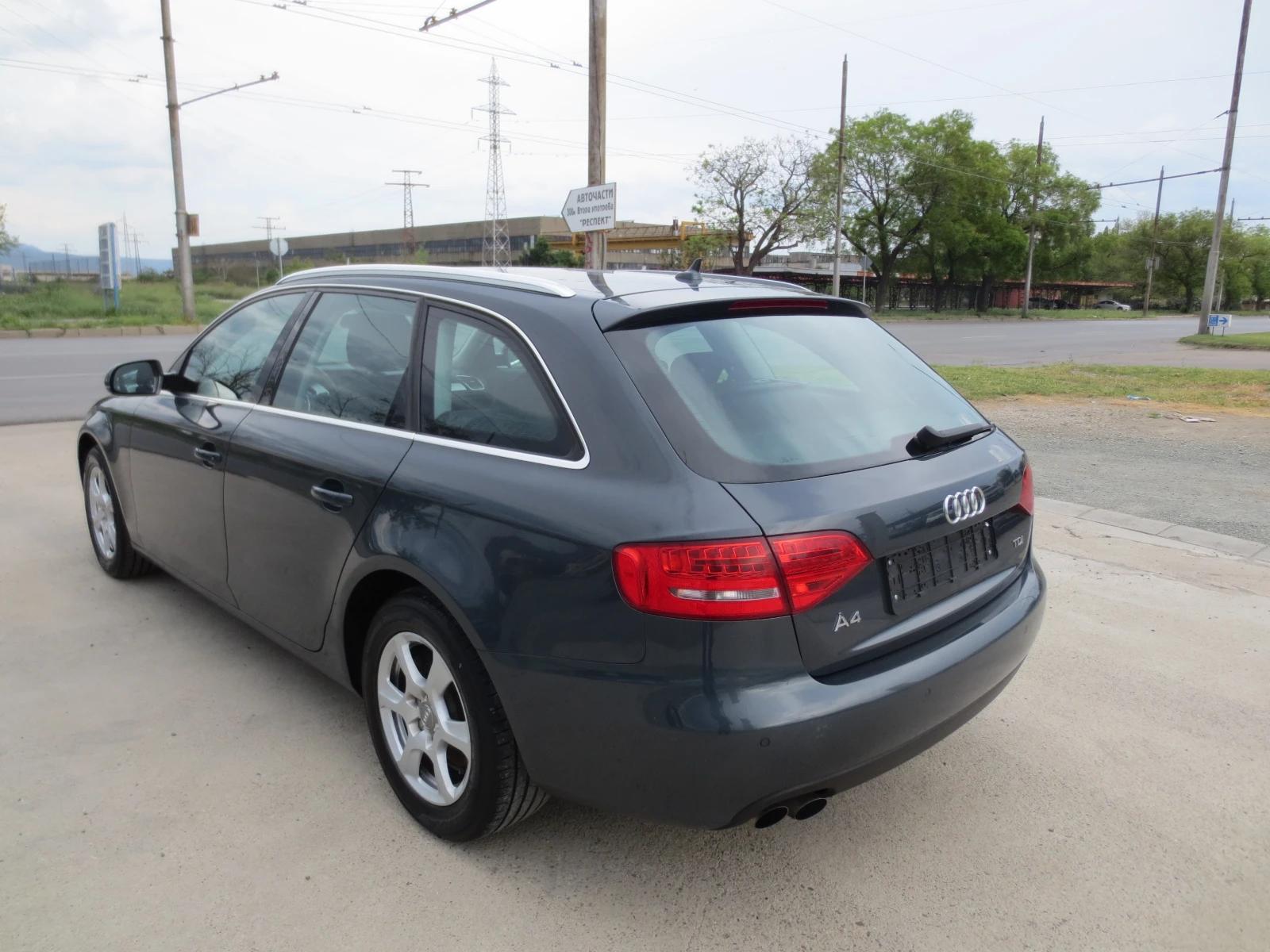 Audi A4 2.0 TDI  - изображение 7
