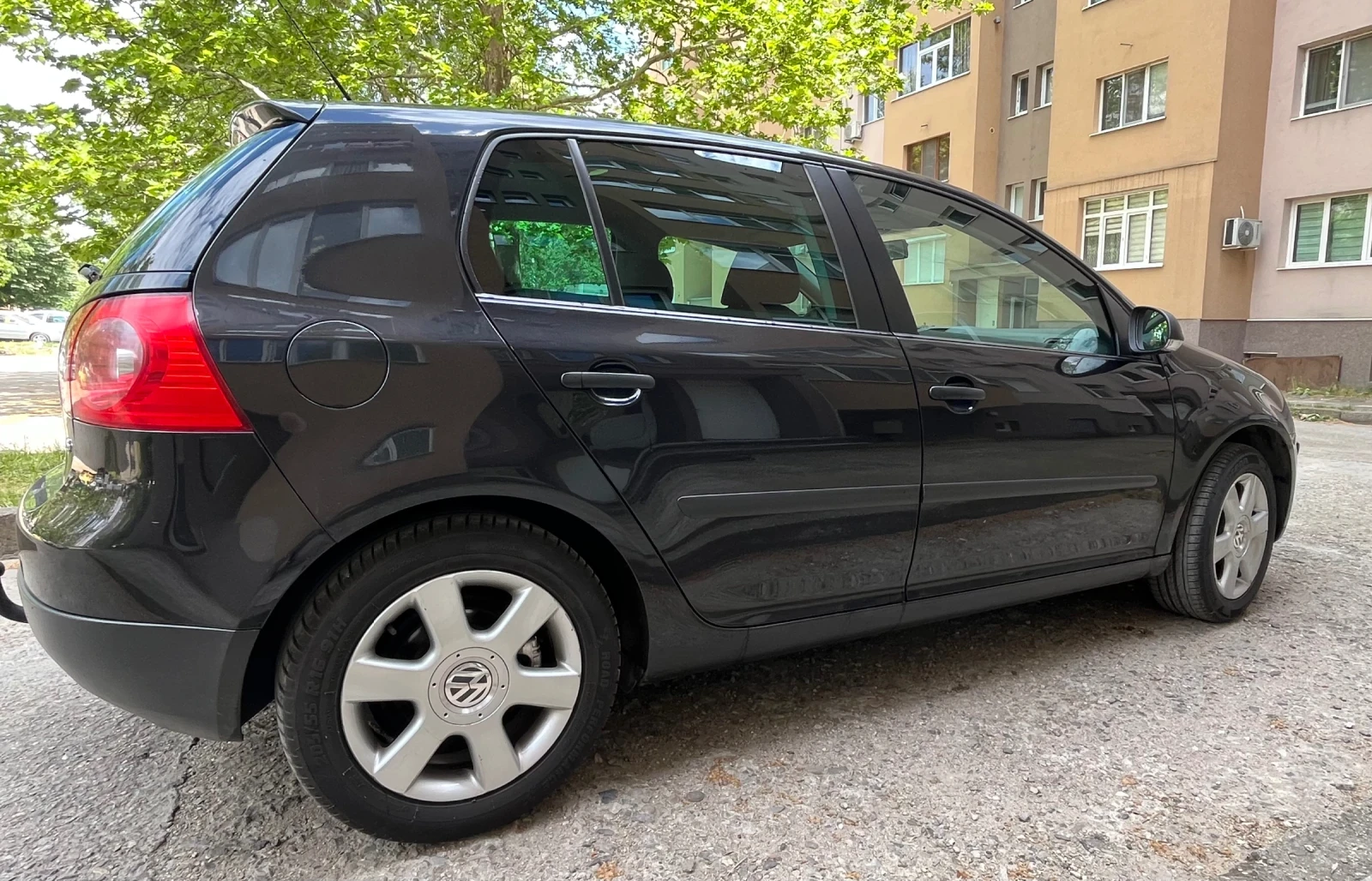 VW Golf 1.6 Бензин - изображение 5