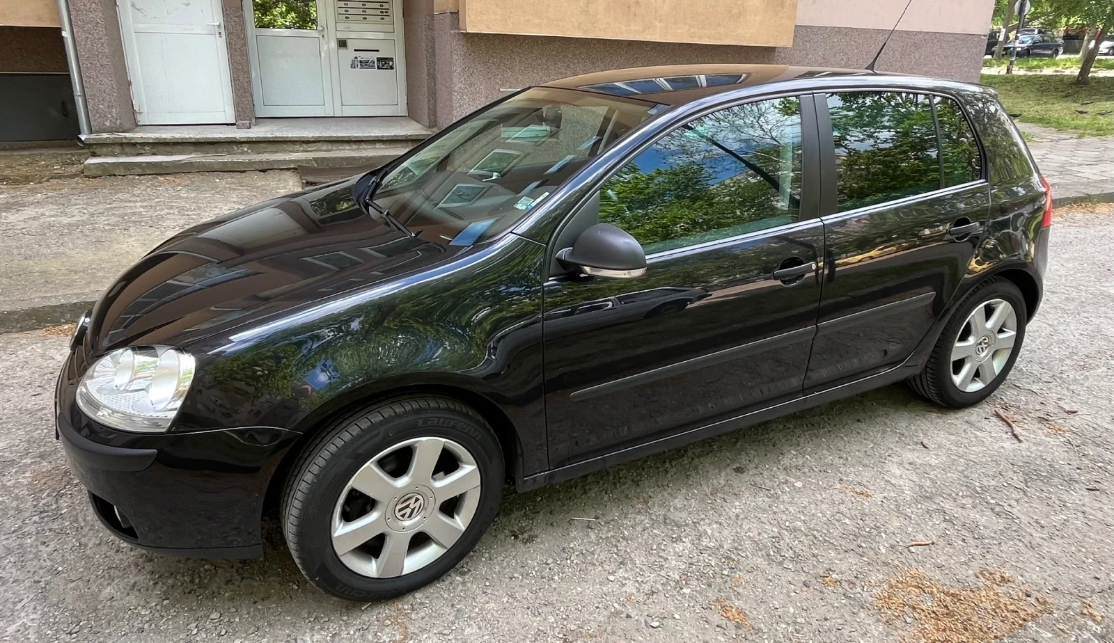 VW Golf 1.6 Бензин - изображение 3