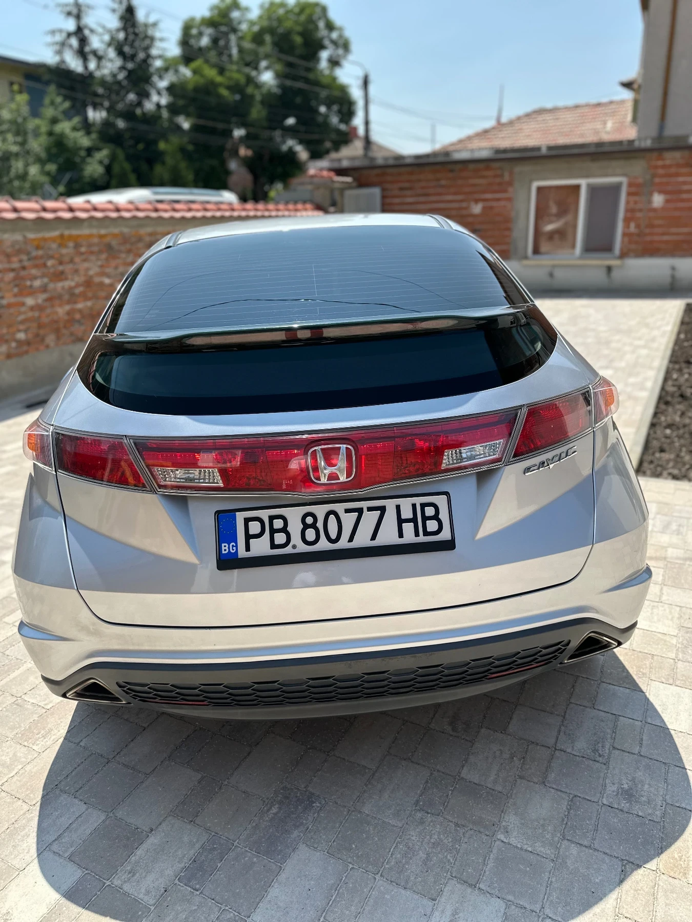 Honda Civic  1.8 Бензин 2008 - изображение 4