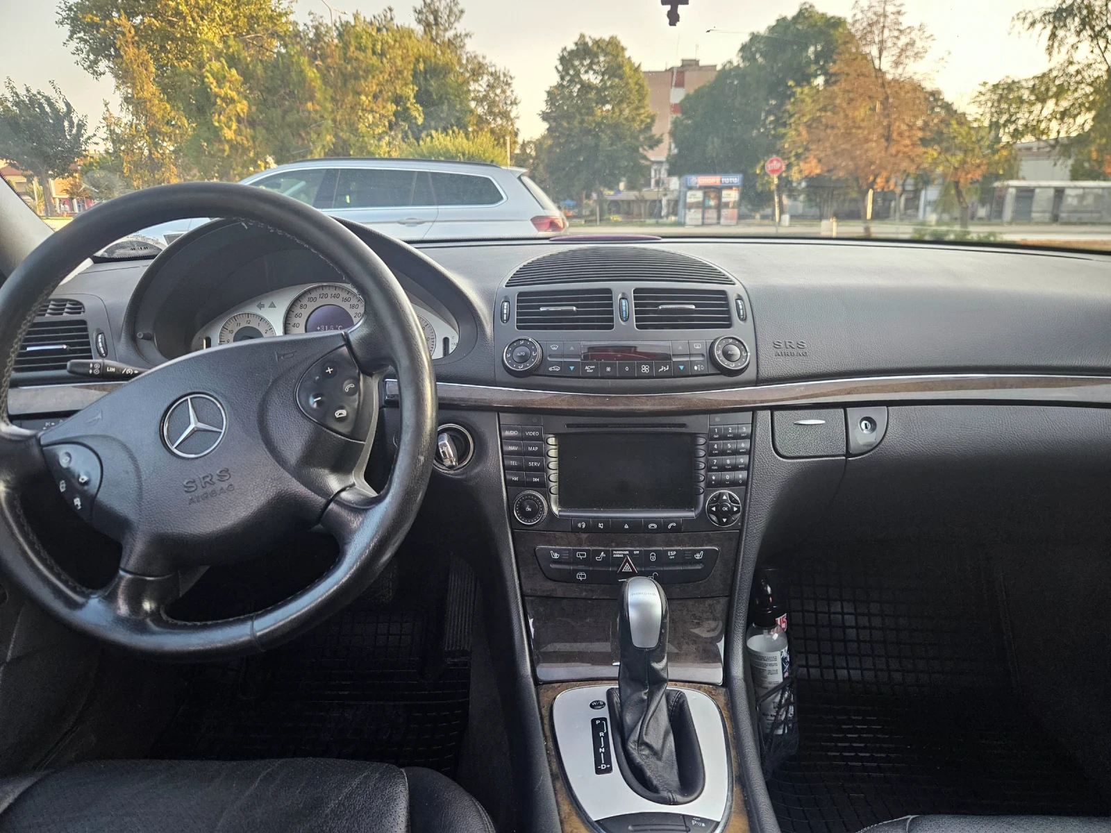 Mercedes-Benz E 320 3.2 - изображение 5