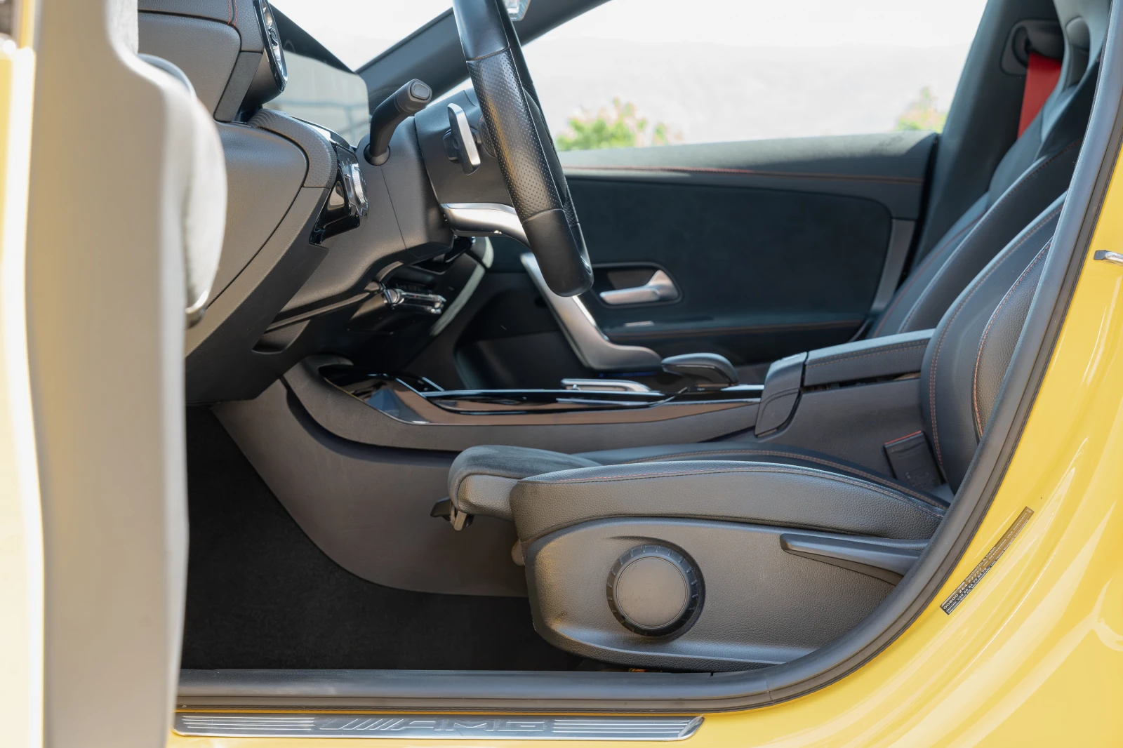 Mercedes-Benz CLA 350 AMG 4MATIC/306HP/CAM/DIGI/AMBI/KLESS/LED/DISTRONIC | Mobile.bg   15