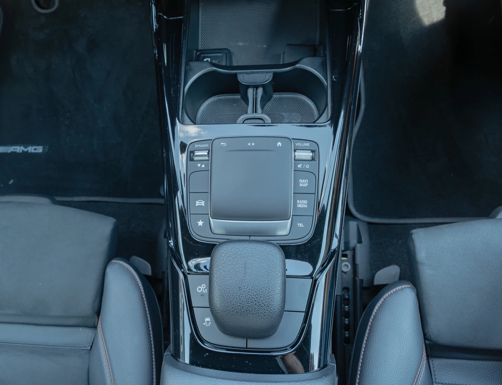 Mercedes-Benz CLA 350 AMG 4MATIC/306HP/CAM/DIGI/AMBI/KLESS/LED/DISTRONIC | Mobile.bg   13