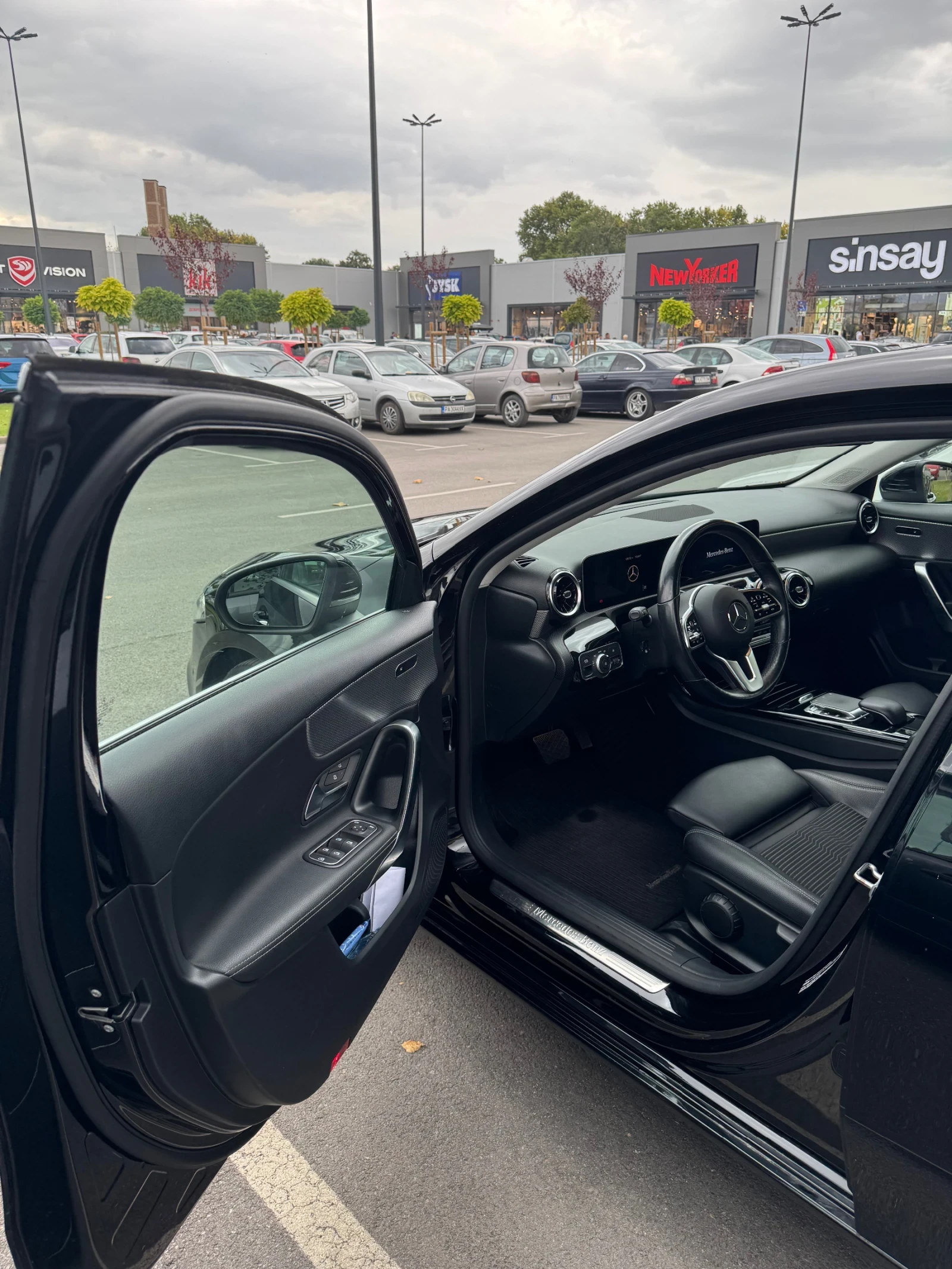 Mercedes-Benz A 180  - изображение 7