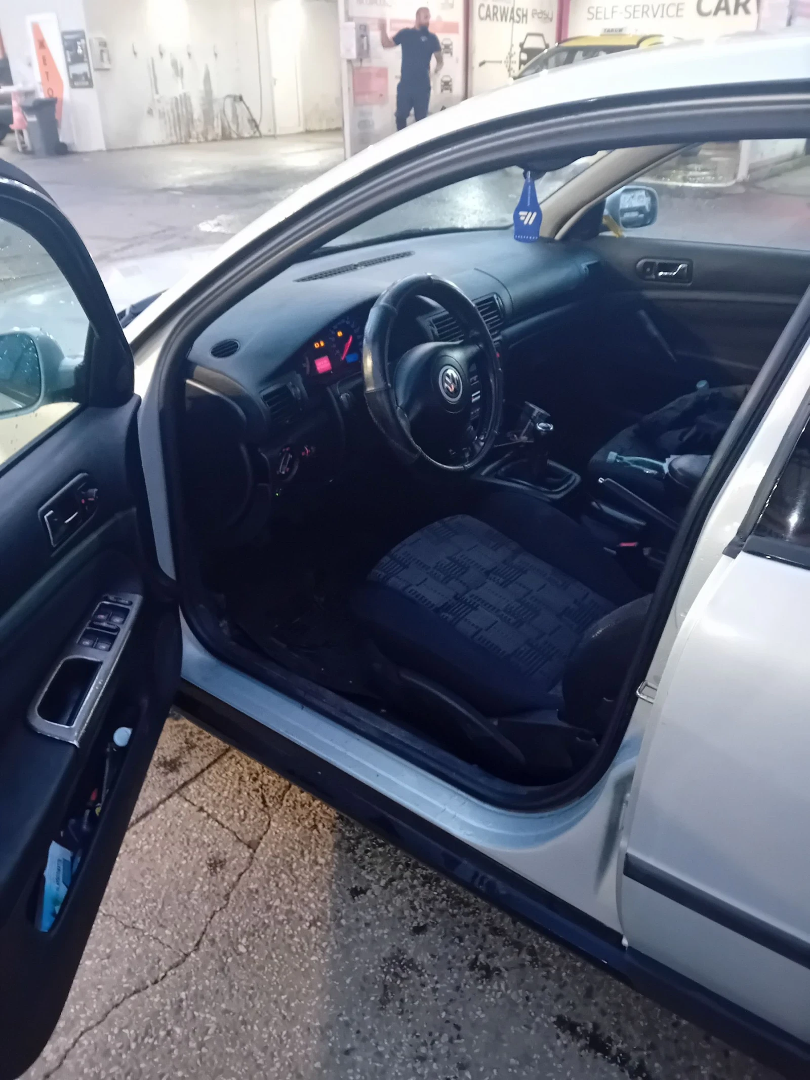 VW Passat Бензин и  газ   | Mobile.bg — изображение 2