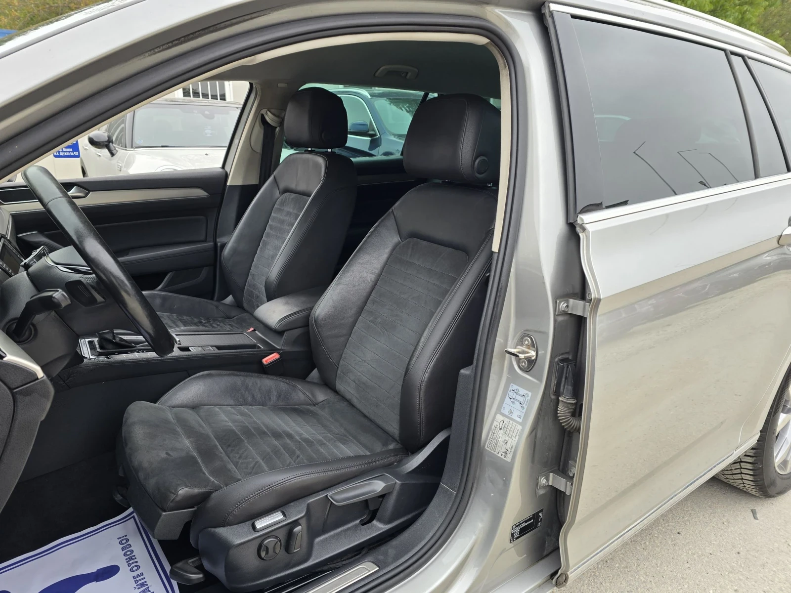 VW Passat 2.0TDI 150к.с DIGITAL Топ състояние  - изображение 9