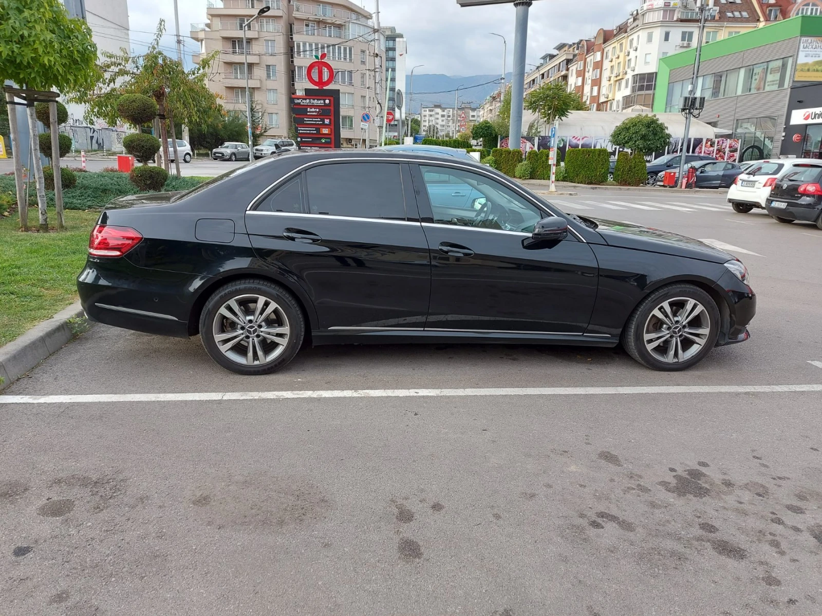Mercedes-Benz E 220 BlueTEC 9G-Tronic - изображение 4
