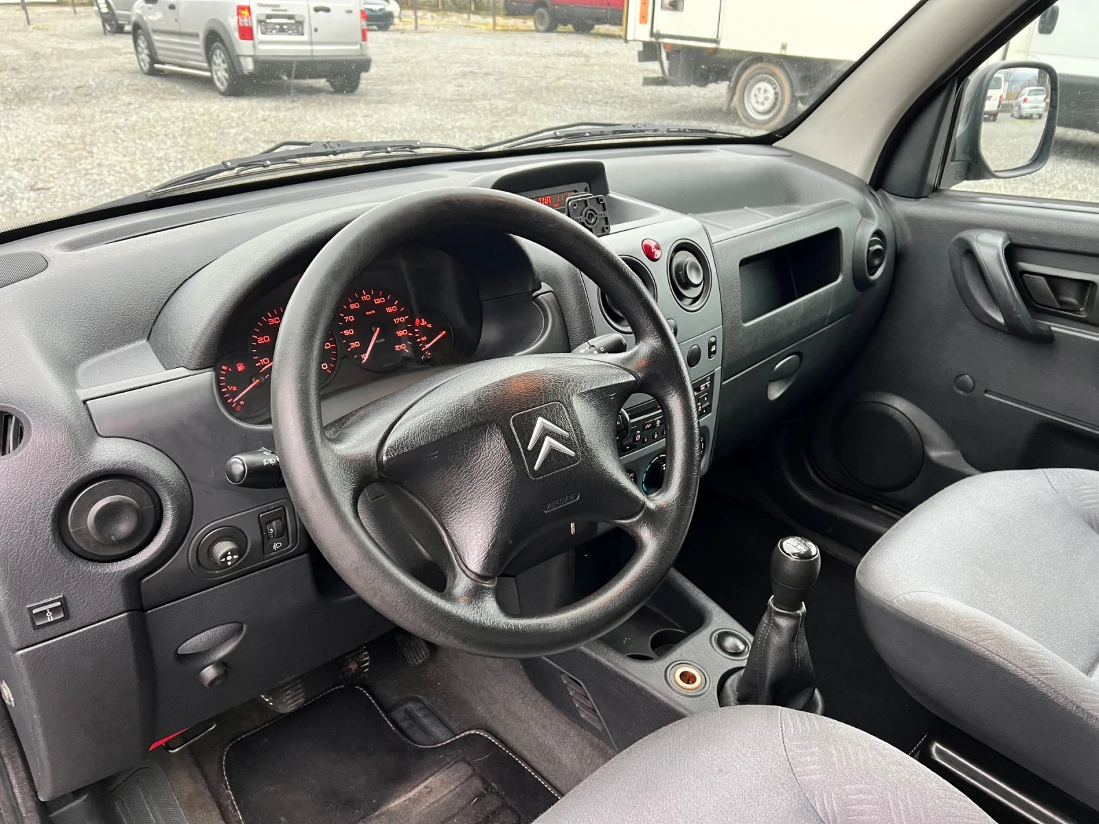 Citroen Berlingo 1.6 hdi  - изображение 7