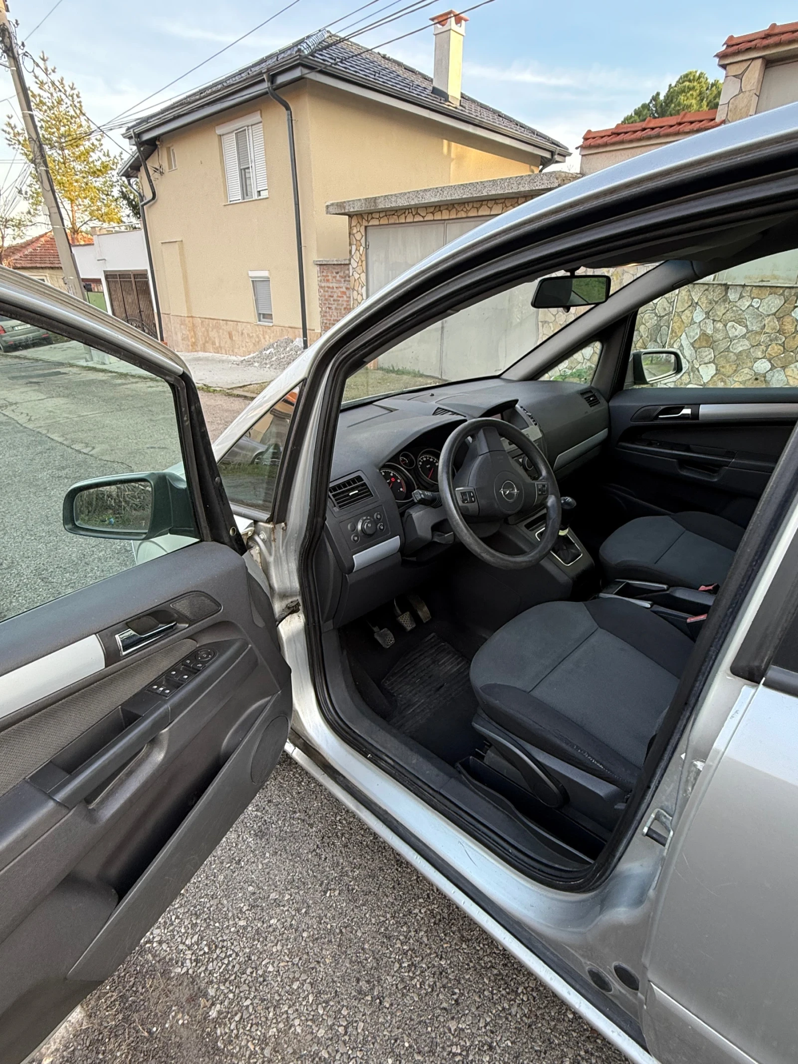 Opel Zafira | Mobile.bg � ����������� 8