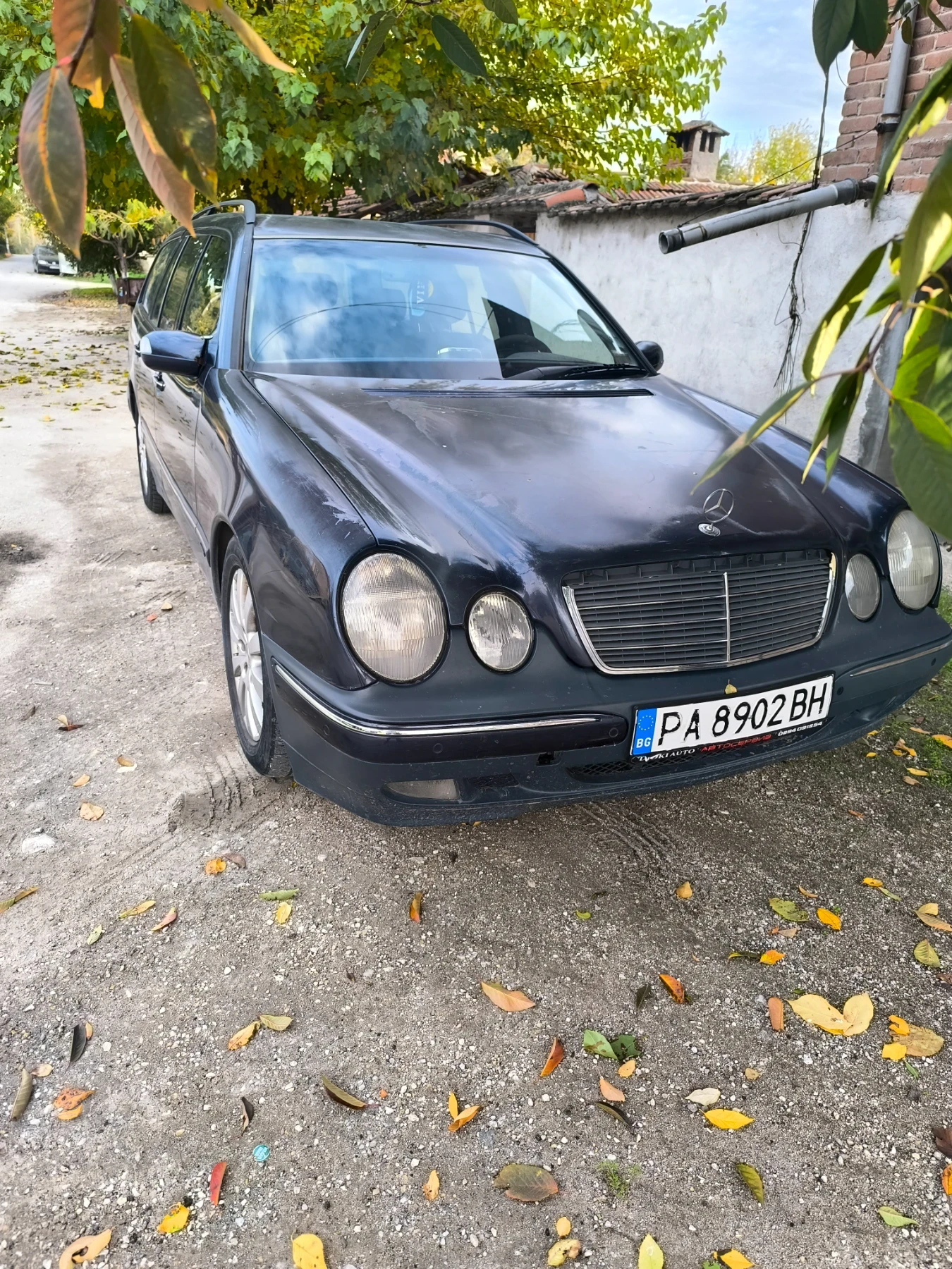 Mercedes-Benz E 270