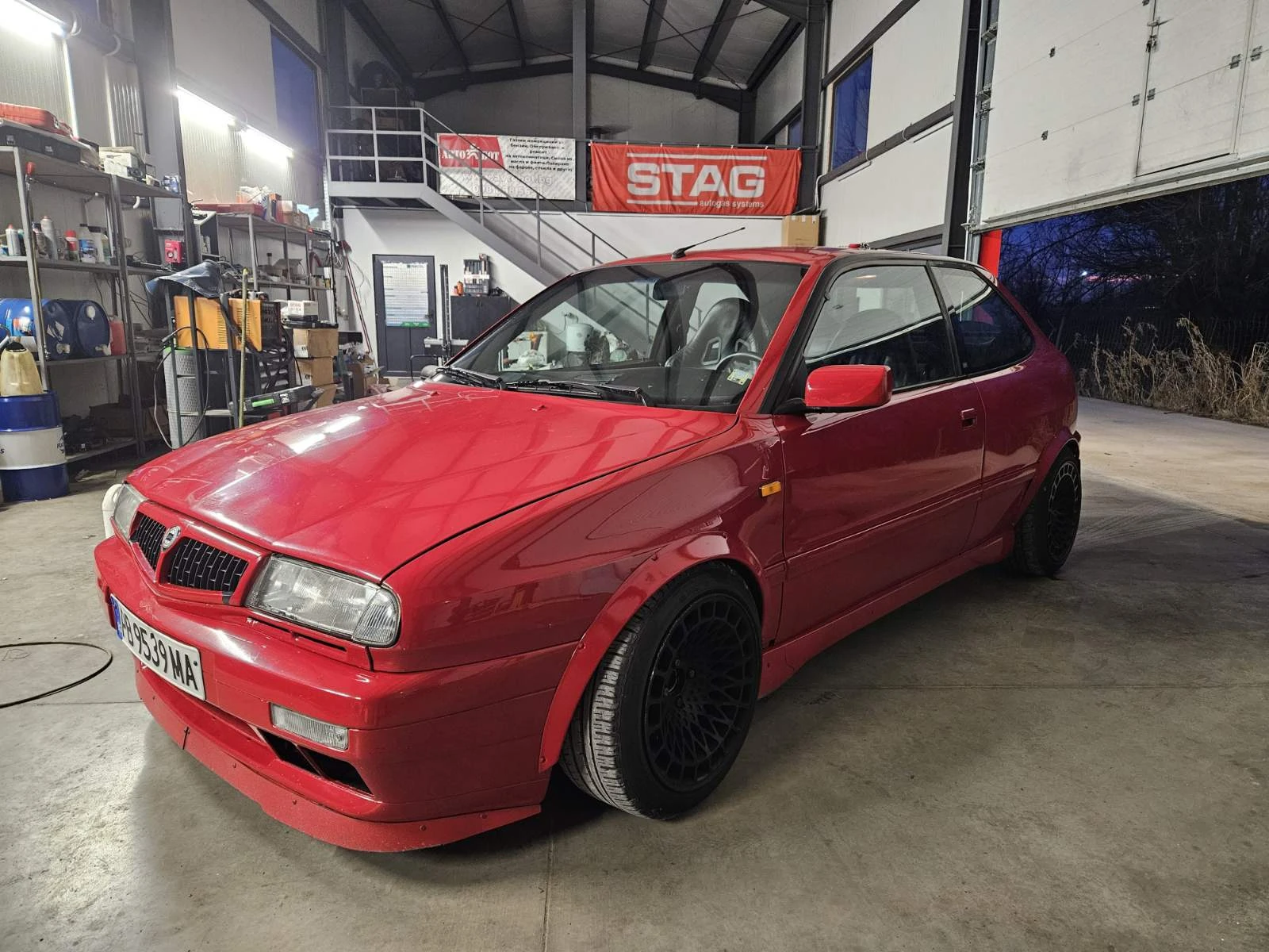 Lancia Delta 1.9jtd, снимка 10 - Автомобили и джипове - 53732913
