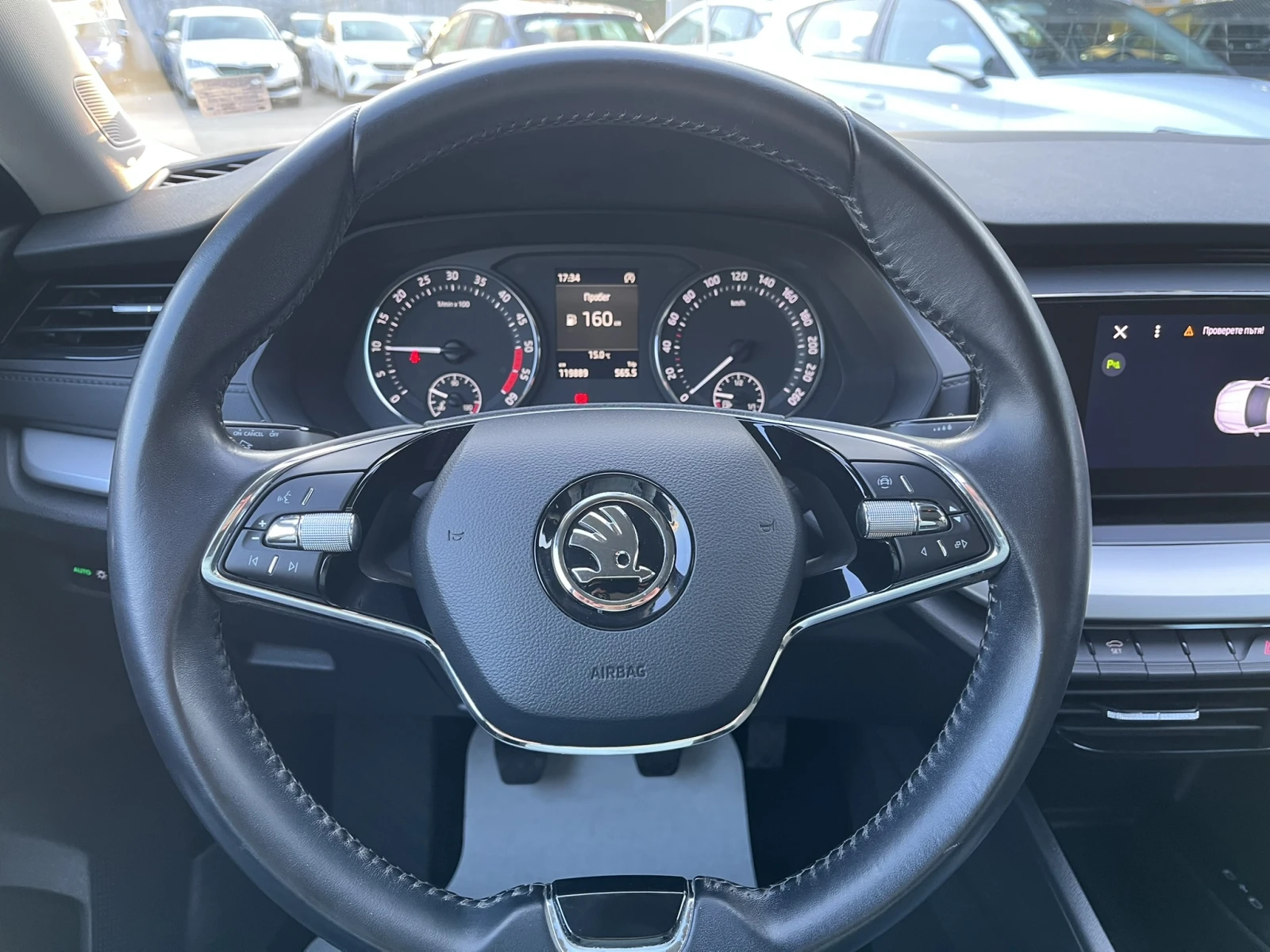 Skoda Octavia 2.0 TDI 115 к.с, снимка 13 - Автомобили и джипове - 53737755