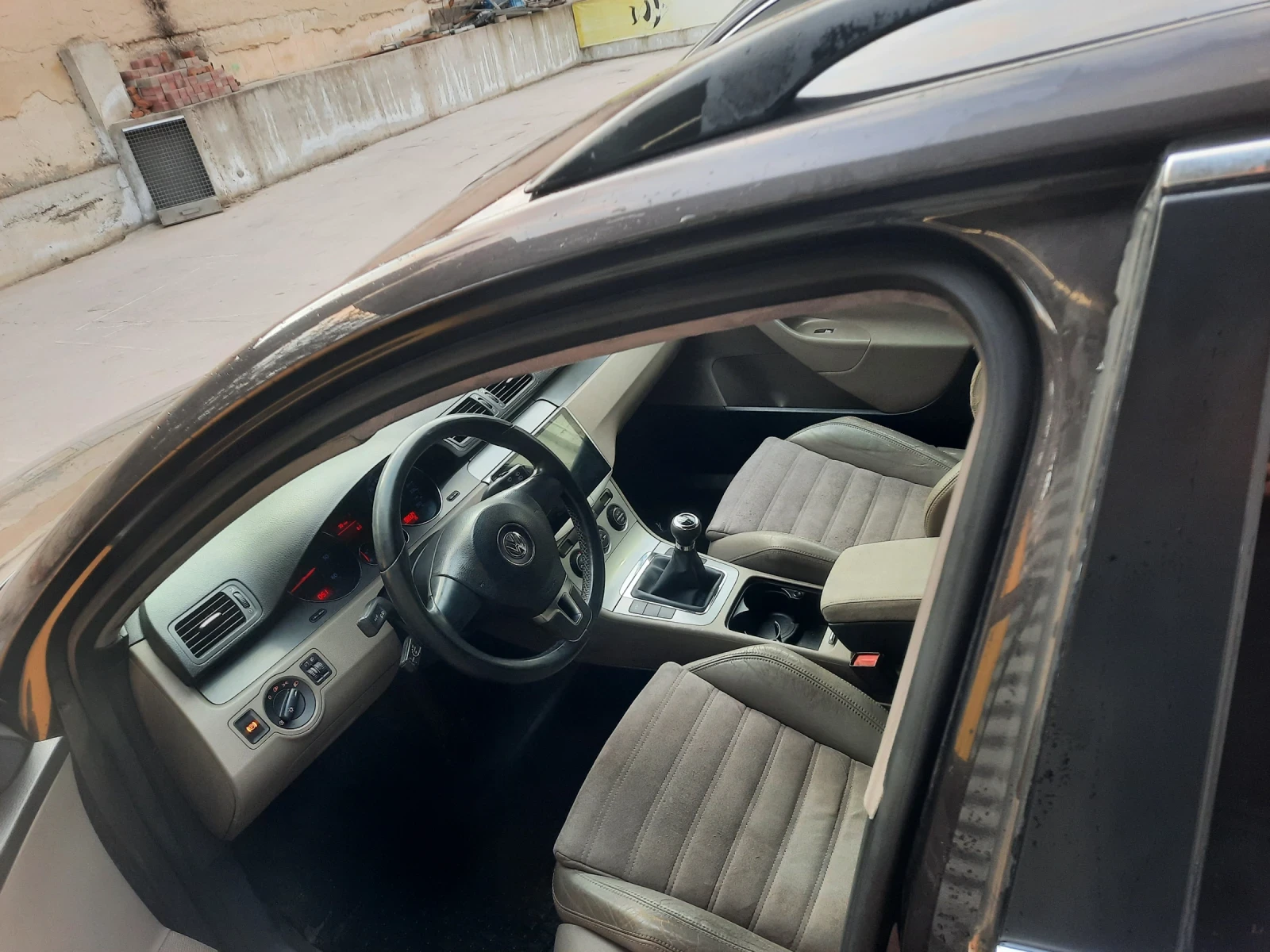 VW Passat B6, снимка 4 - Автомобили и джипове - 53954020