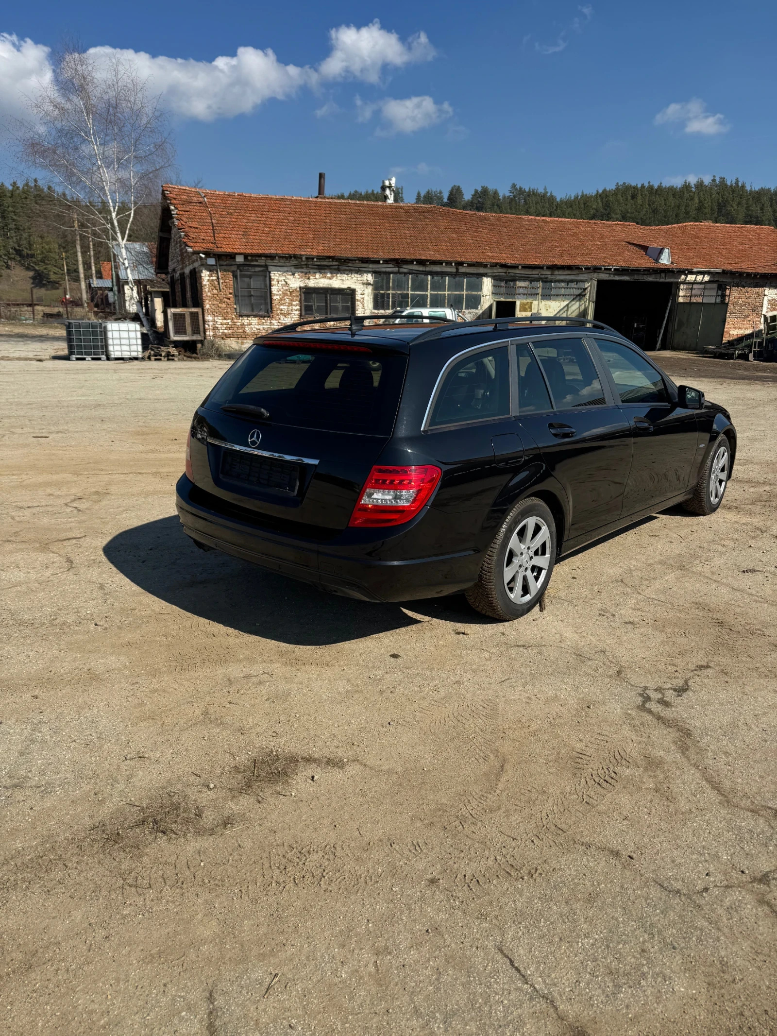 Mercedes-Benz C 200 2.2, снимка 5 - Автомобили и джипове - 54014993