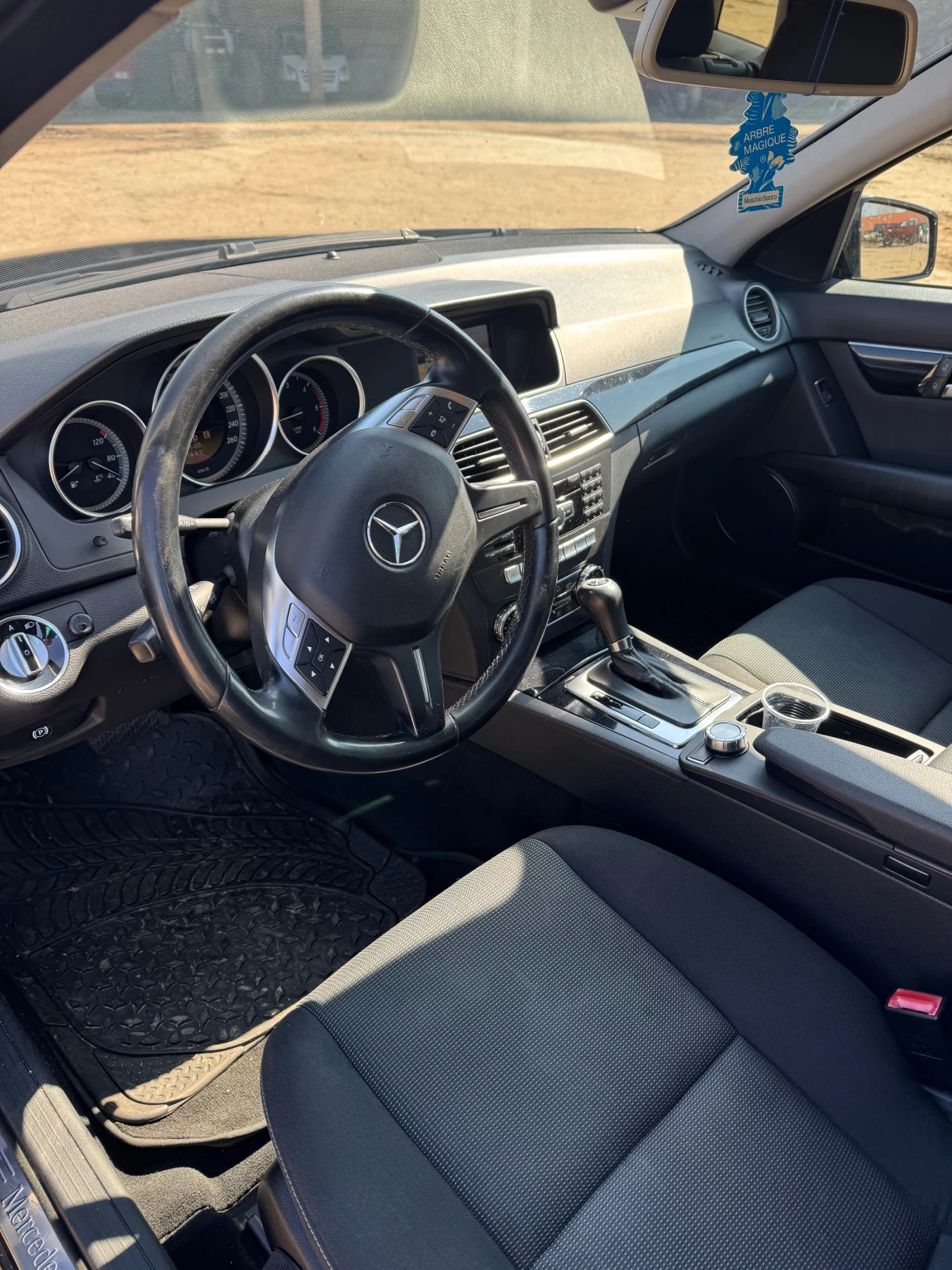 Mercedes-Benz C 200 2.2, снимка 7 - Автомобили и джипове - 54014993