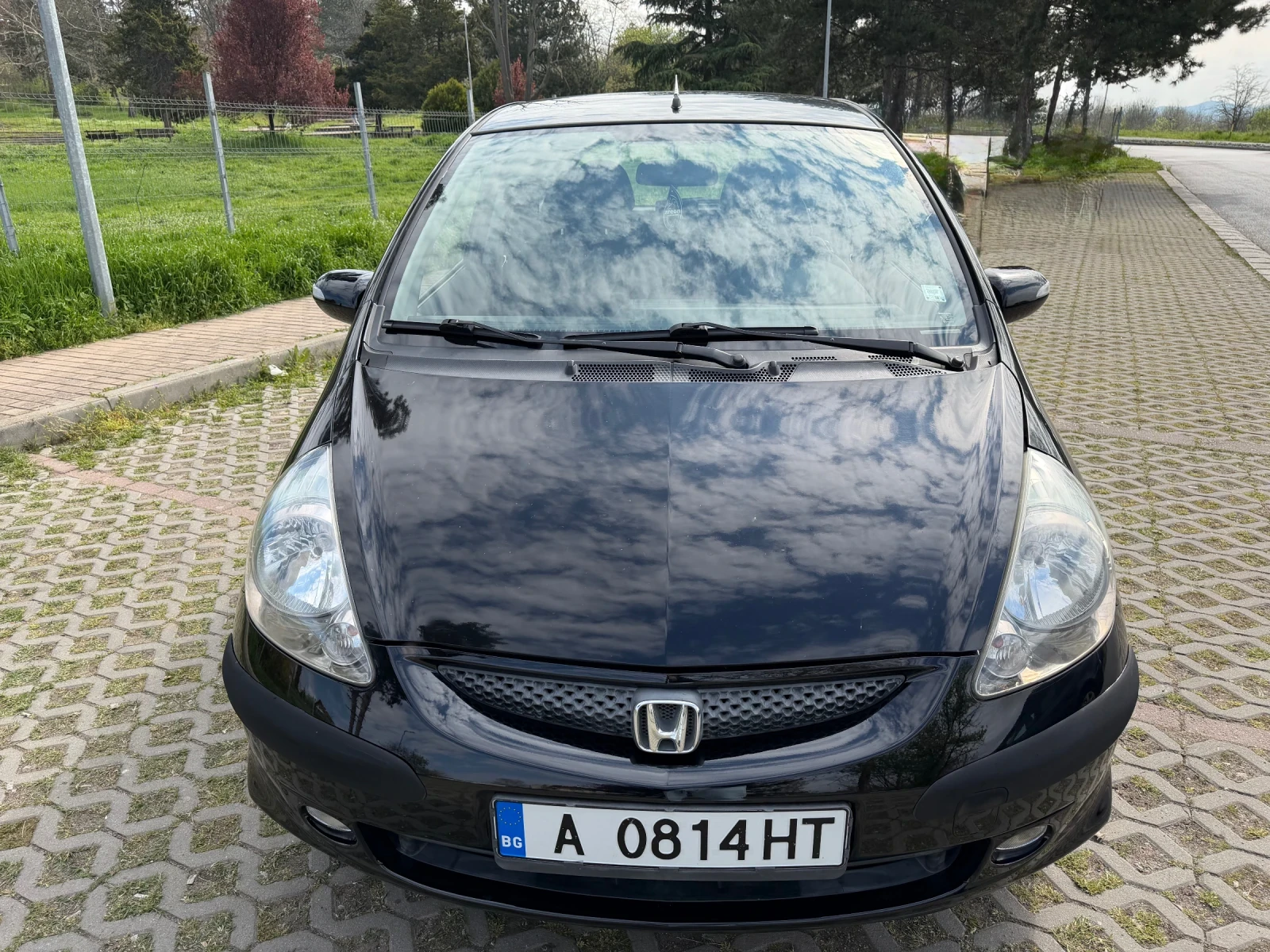 Honda Jazz 1.4 83к.с всички екстри за модела , снимка 9 - Автомобили и джипове - 54242730