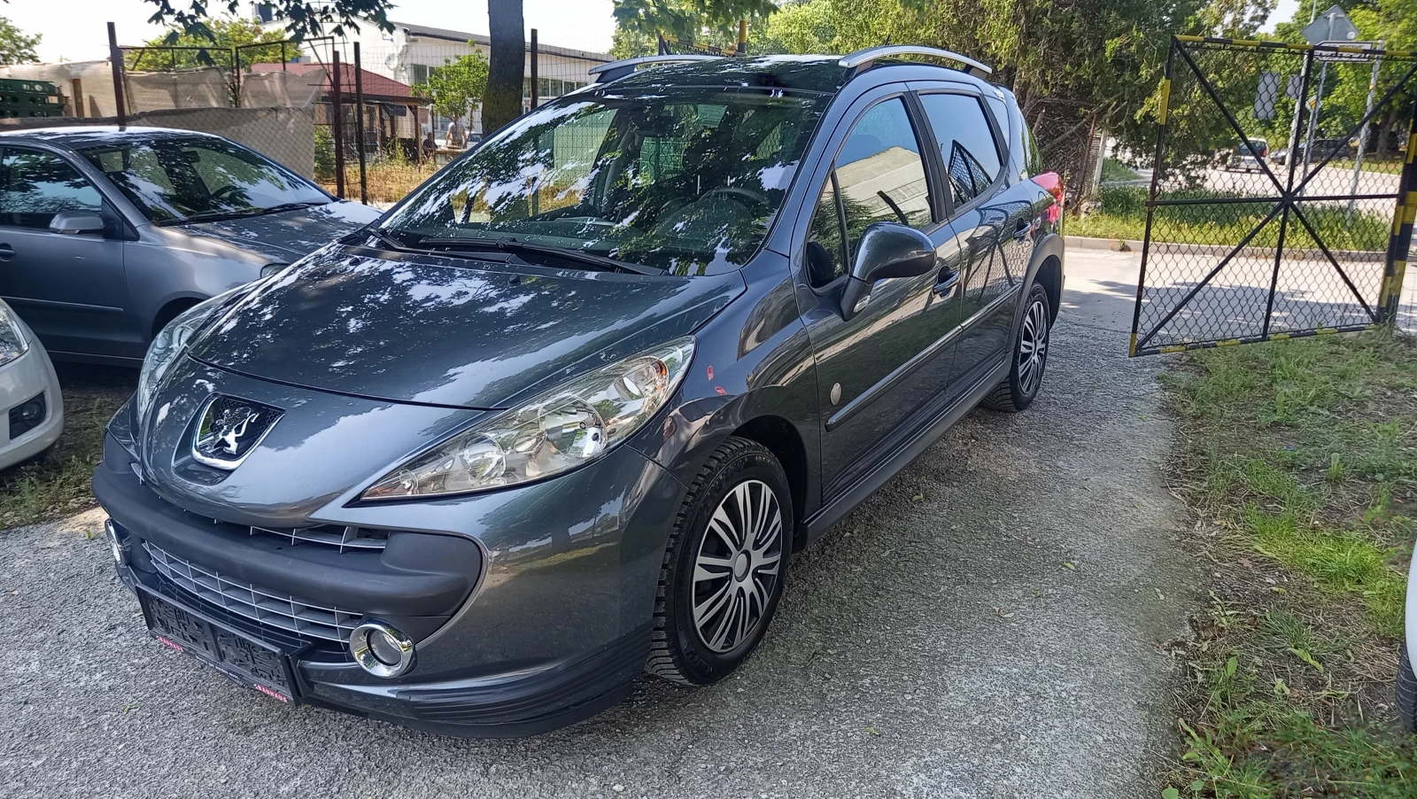 Peugeot 207 207SW PANORAMA 1.6 HDI 109PS, снимка 5 - Автомобили и джипове - 54792866