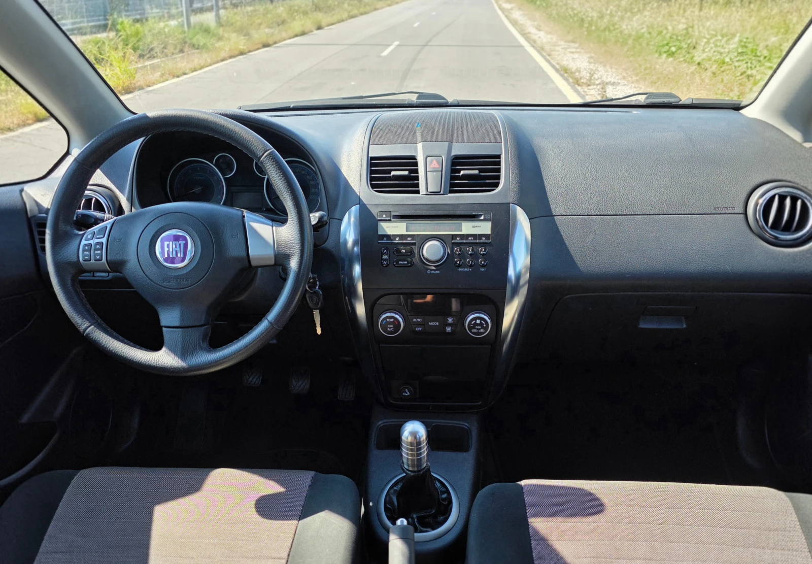 Fiat Sedici 1.6i 120ks 4x4 Face, снимка 8 - Автомобили и джипове - 55249185