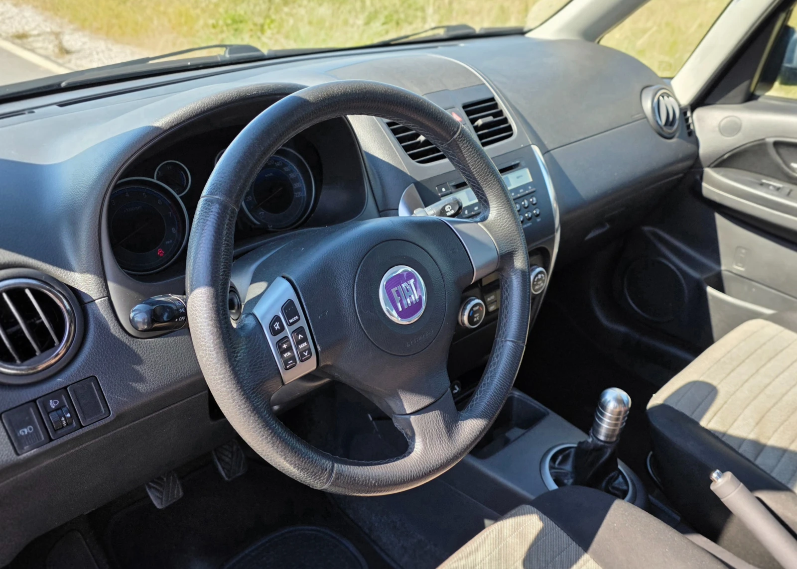 Fiat Sedici 1.6i 120ks 4x4 Face, снимка 7 - Автомобили и джипове - 55249185