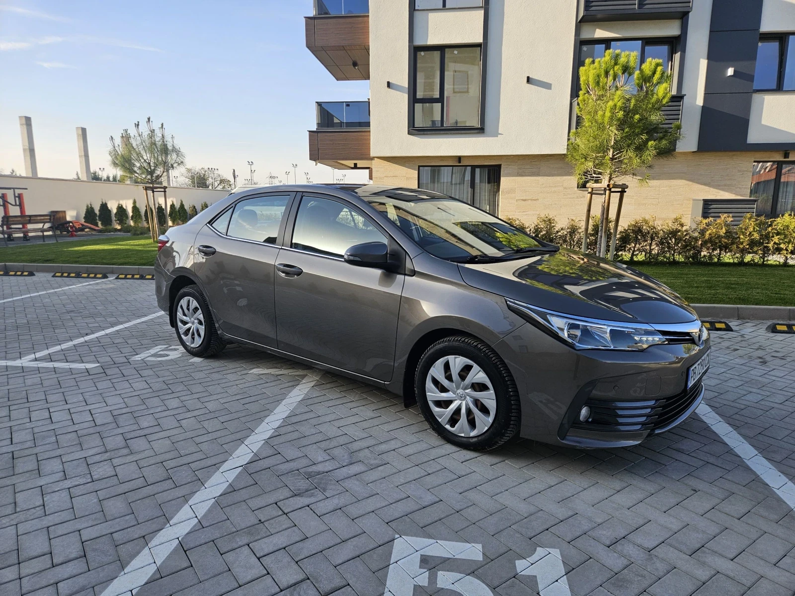 Toyota Corolla | Mobile.bg � ����������� 3