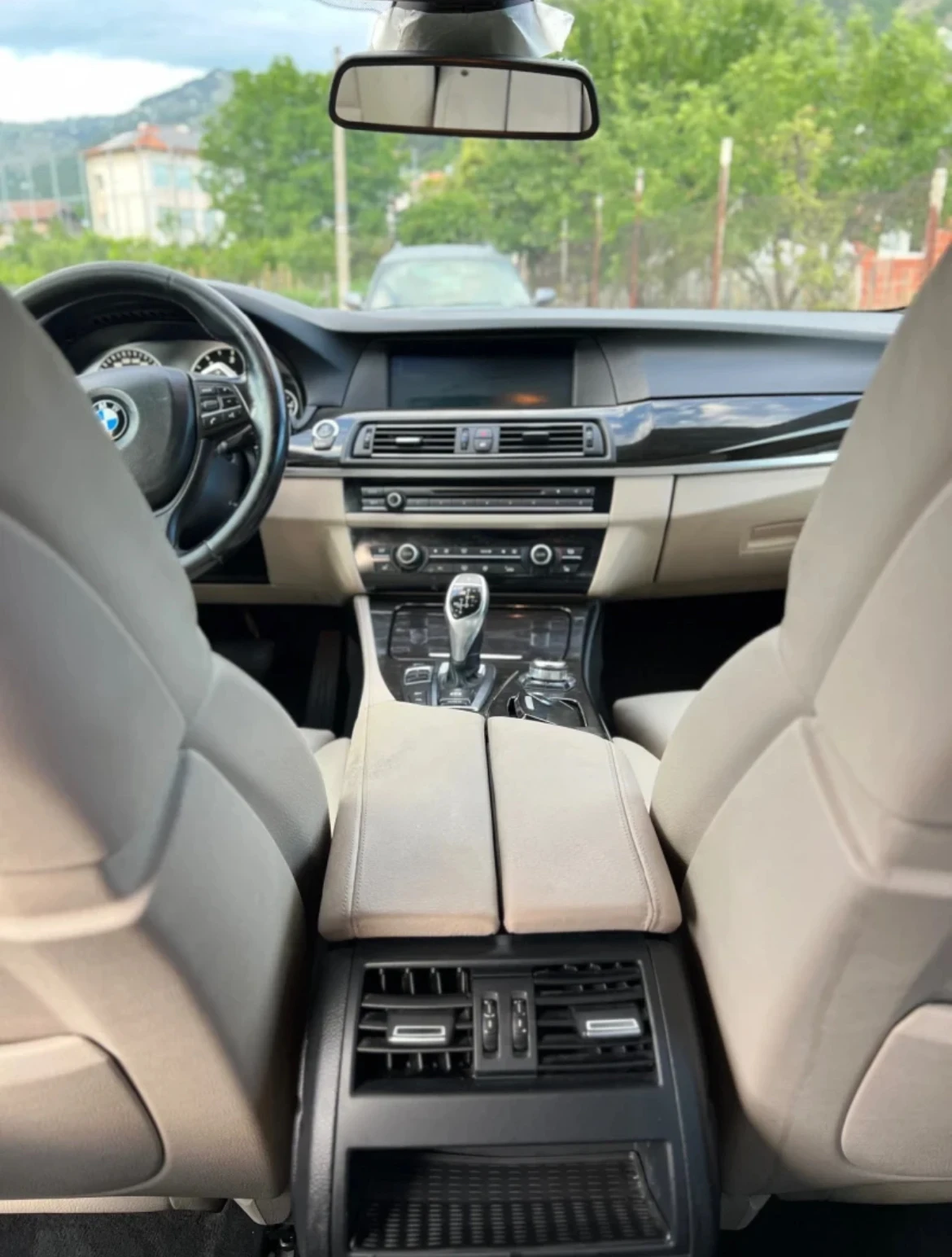 BMW 530  4x4 XDRIVE | HEAD UP| DISTRONIC | LINE ASSIST | , снимка 8 - Автомобили и джипове - 55613848