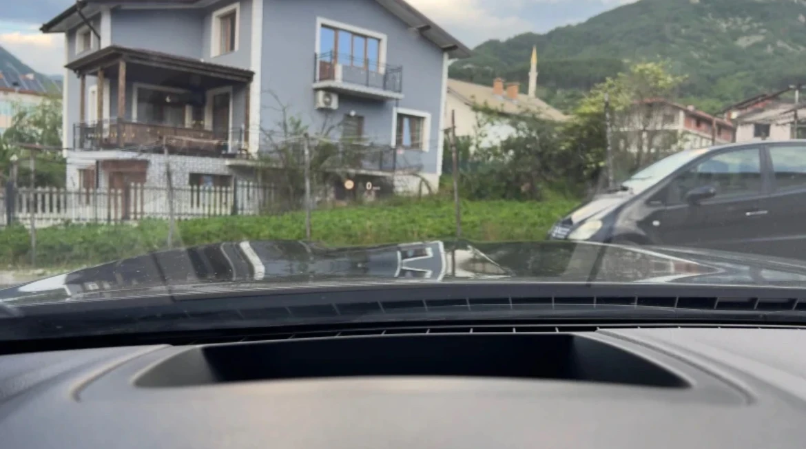BMW 530  4x4 XDRIVE | HEAD UP| DISTRONIC | LINE ASSIST | , снимка 12 - Автомобили и джипове - 55613848