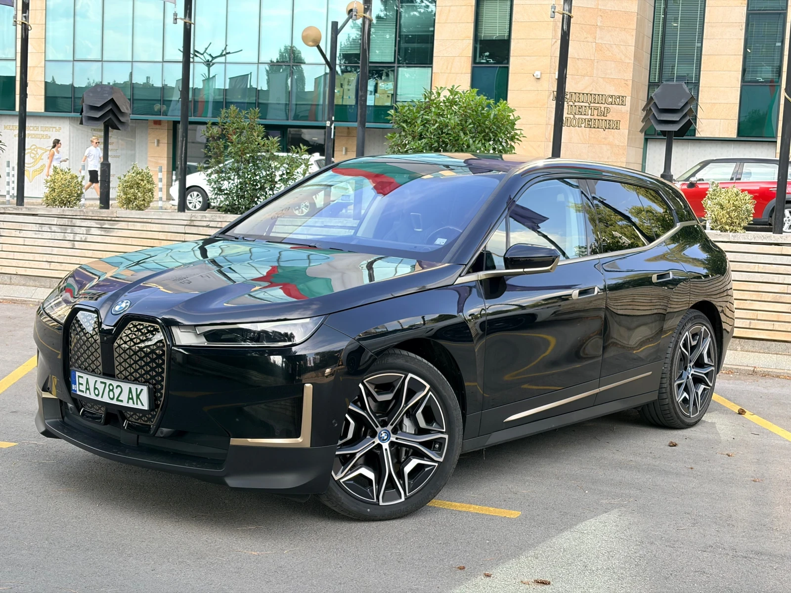 BMW iX 98, 5 SOH!!! Xdrive50* Distronic* Вакуум* 360* 