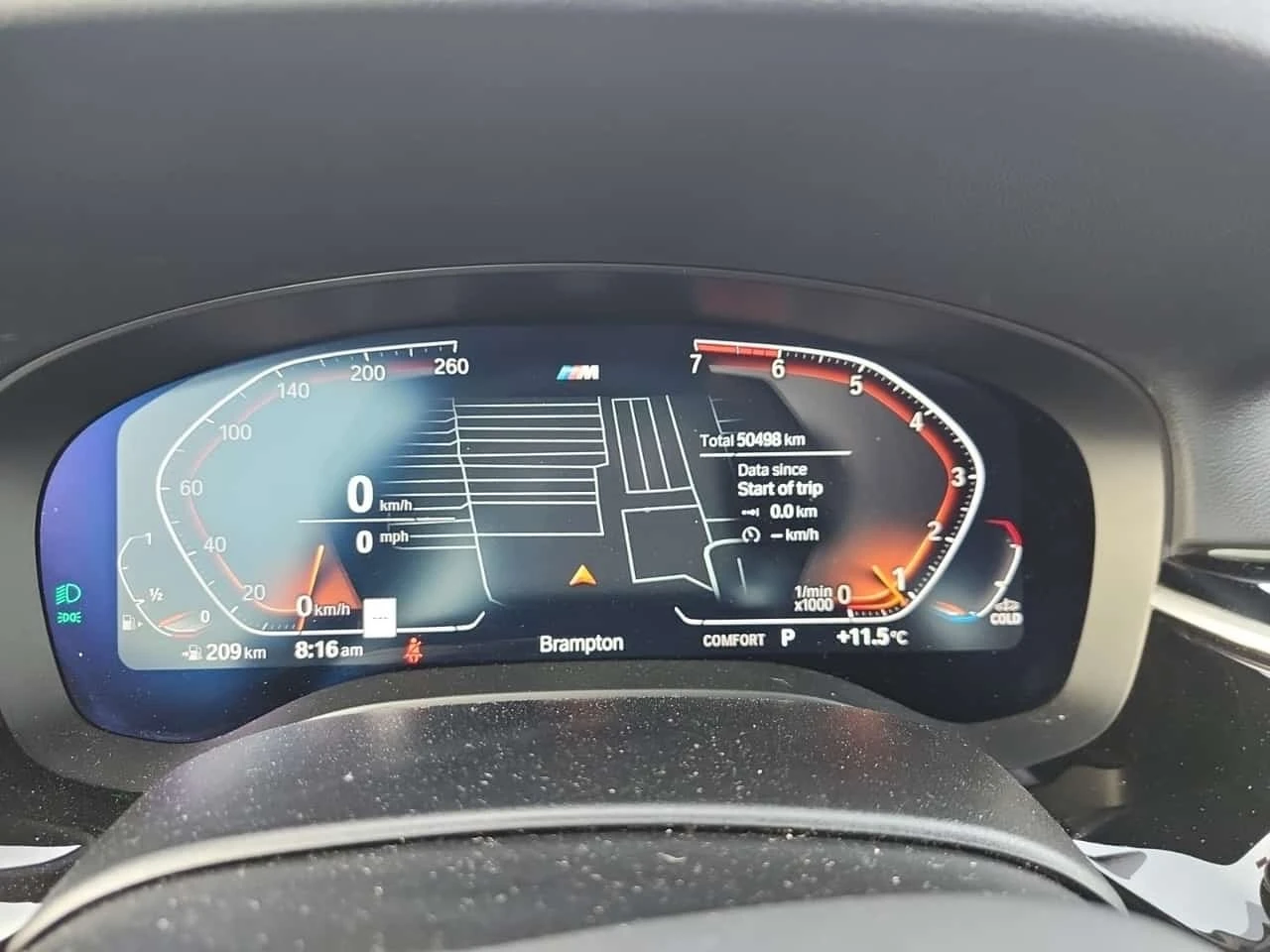 BMW 530  XDRIVE * M SPORT * FACELIFT * CARFAX * , снимка 8 - Автомобили и джипове - 56168904