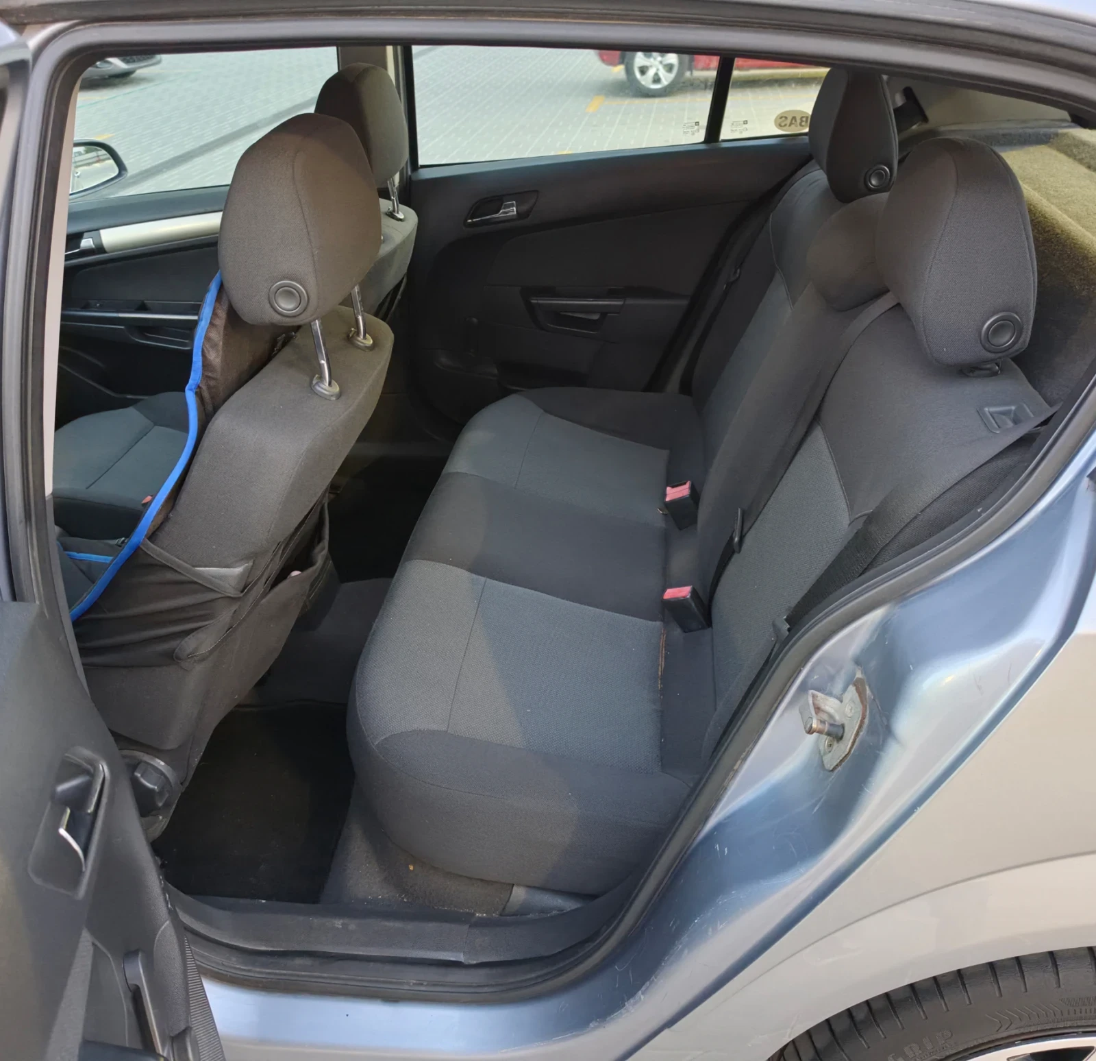 Opel Astra 1.7CDTI, снимка 8 - Автомобили и джипове - 56182901