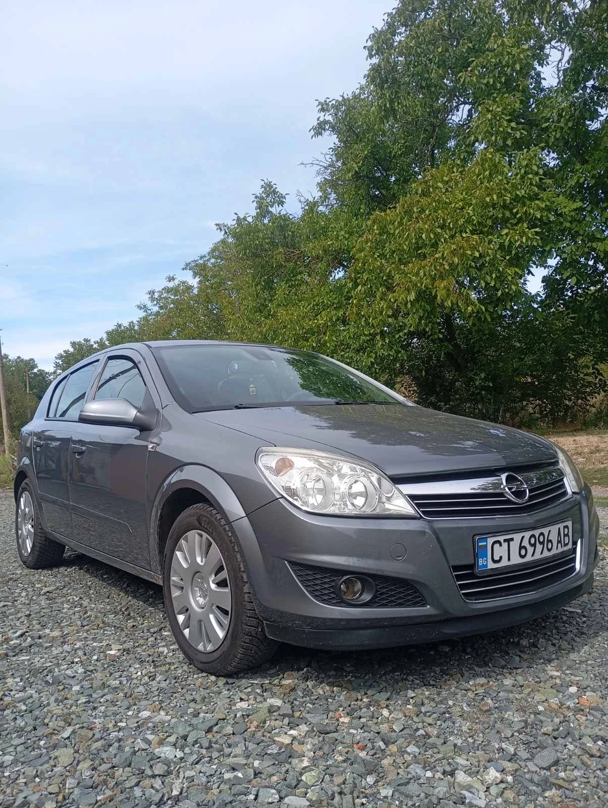 Opel Astra H 1.9CDTI, снимка 3 - Автомобили и джипове - 56407858