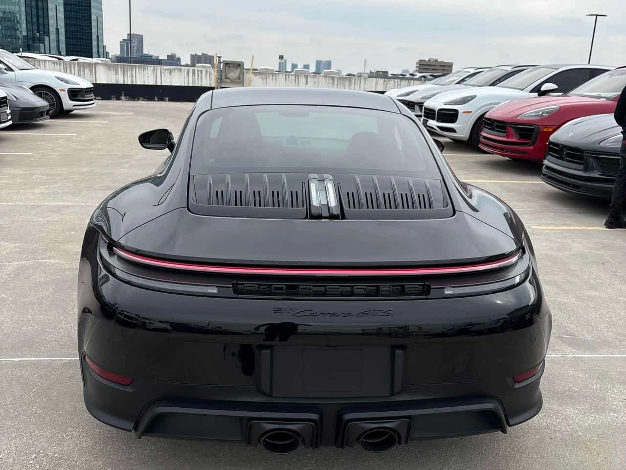 Porsche 911 Carrera GTS Coupe * CARFAX * 2 ����� | Mobile.bg � ����������� 4
