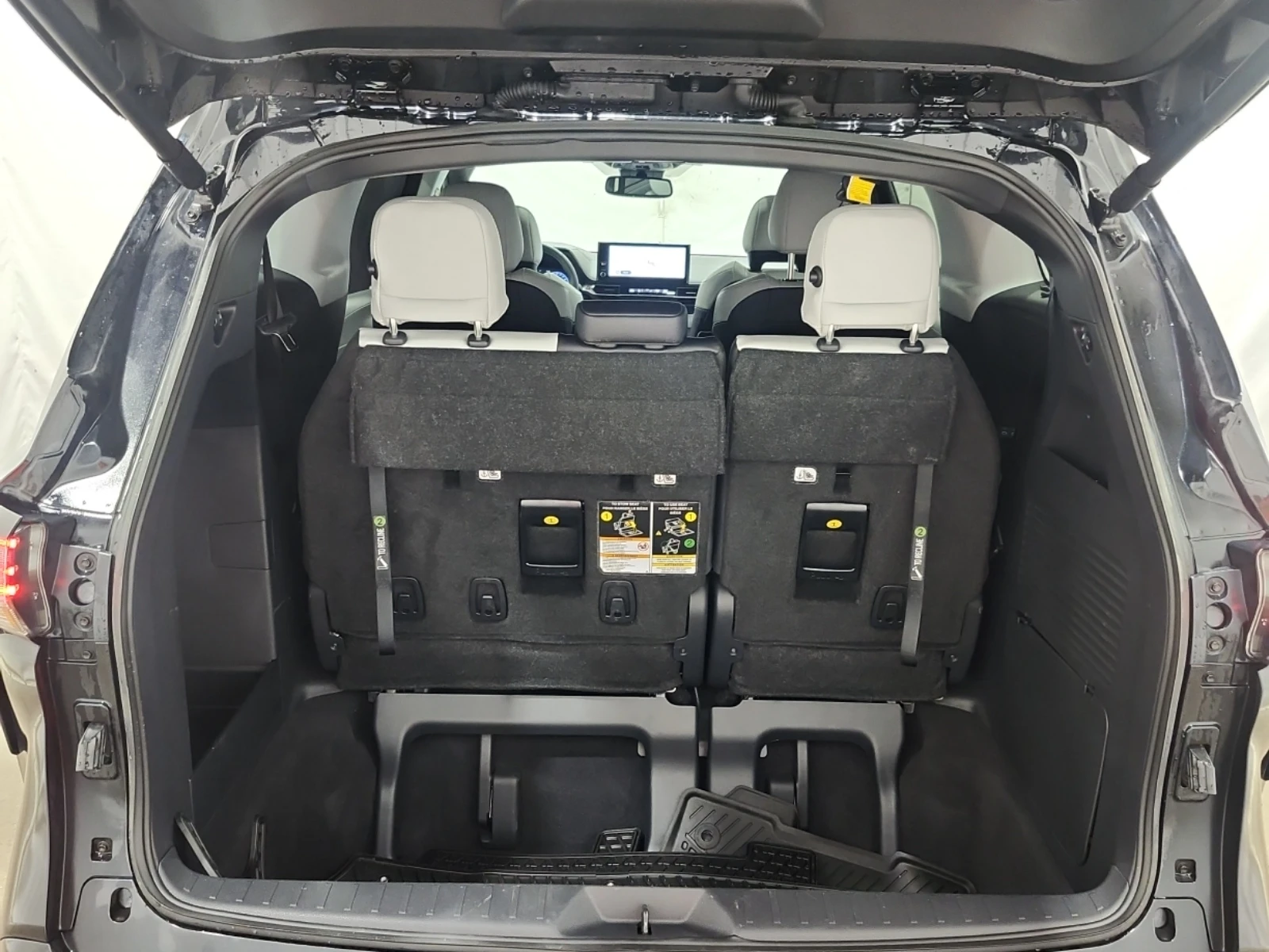 Toyota Sienna Xse, 7 ������, ���������� | Mobile.bg � ����������� 16