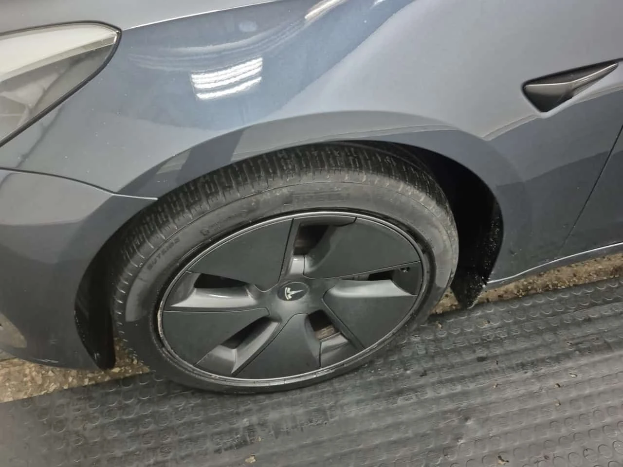 Tesla Model 3  * CARFAX * ����������*  | Mobile.bg � ����������� 4