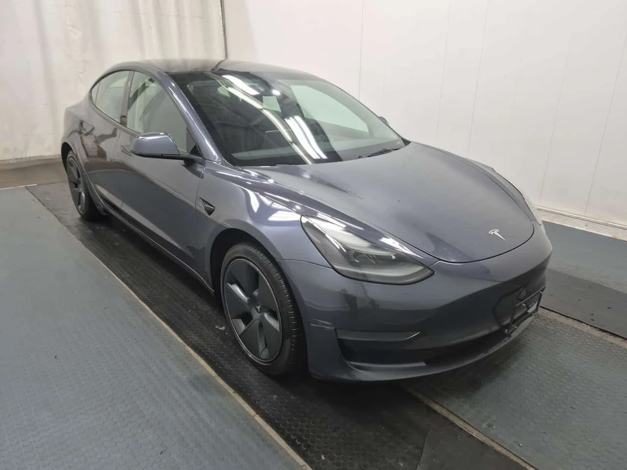 Tesla Model 3  * CARFAX * ����������*  | Mobile.bg � ����������� 5